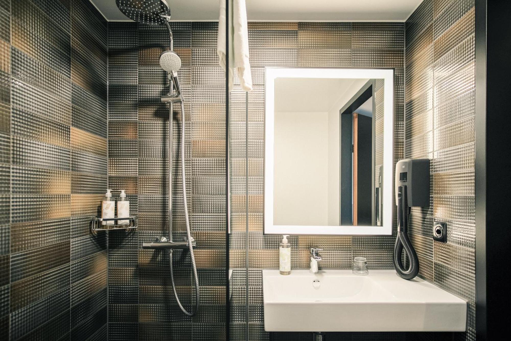 Hota Hotel Saint-Imier Экстерьер фото