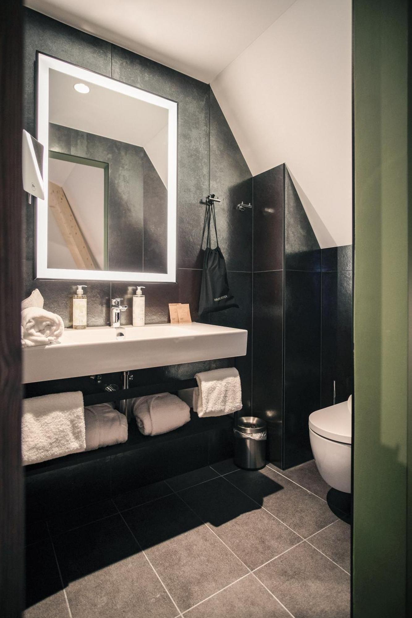 Hota Hotel Saint-Imier Экстерьер фото